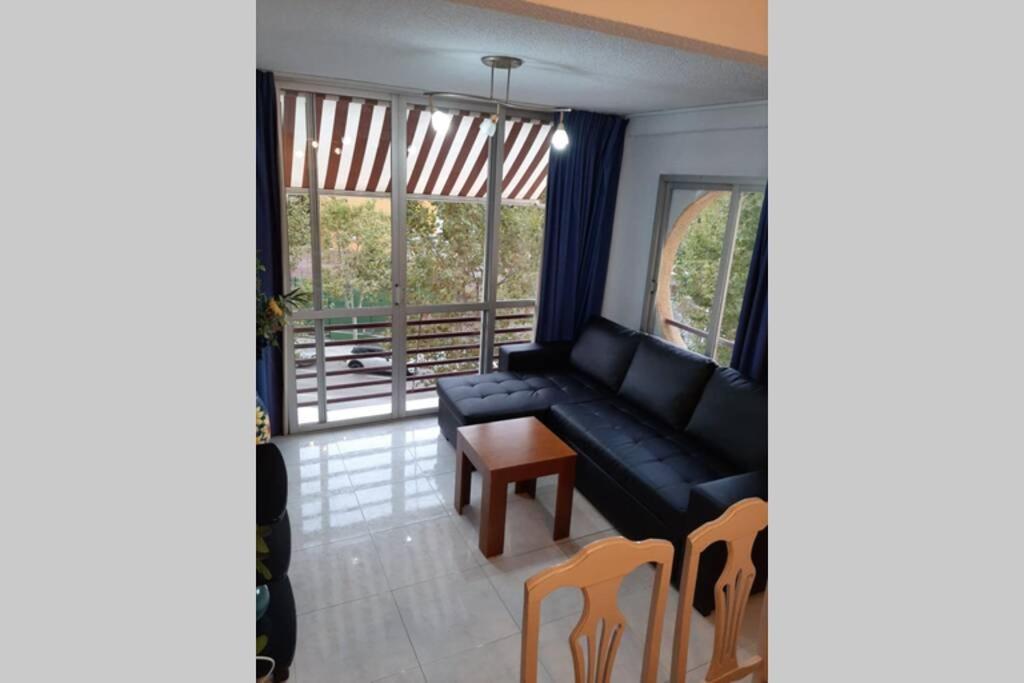 Moby Dick 3A Apartment Бенидорм Екстериор снимка